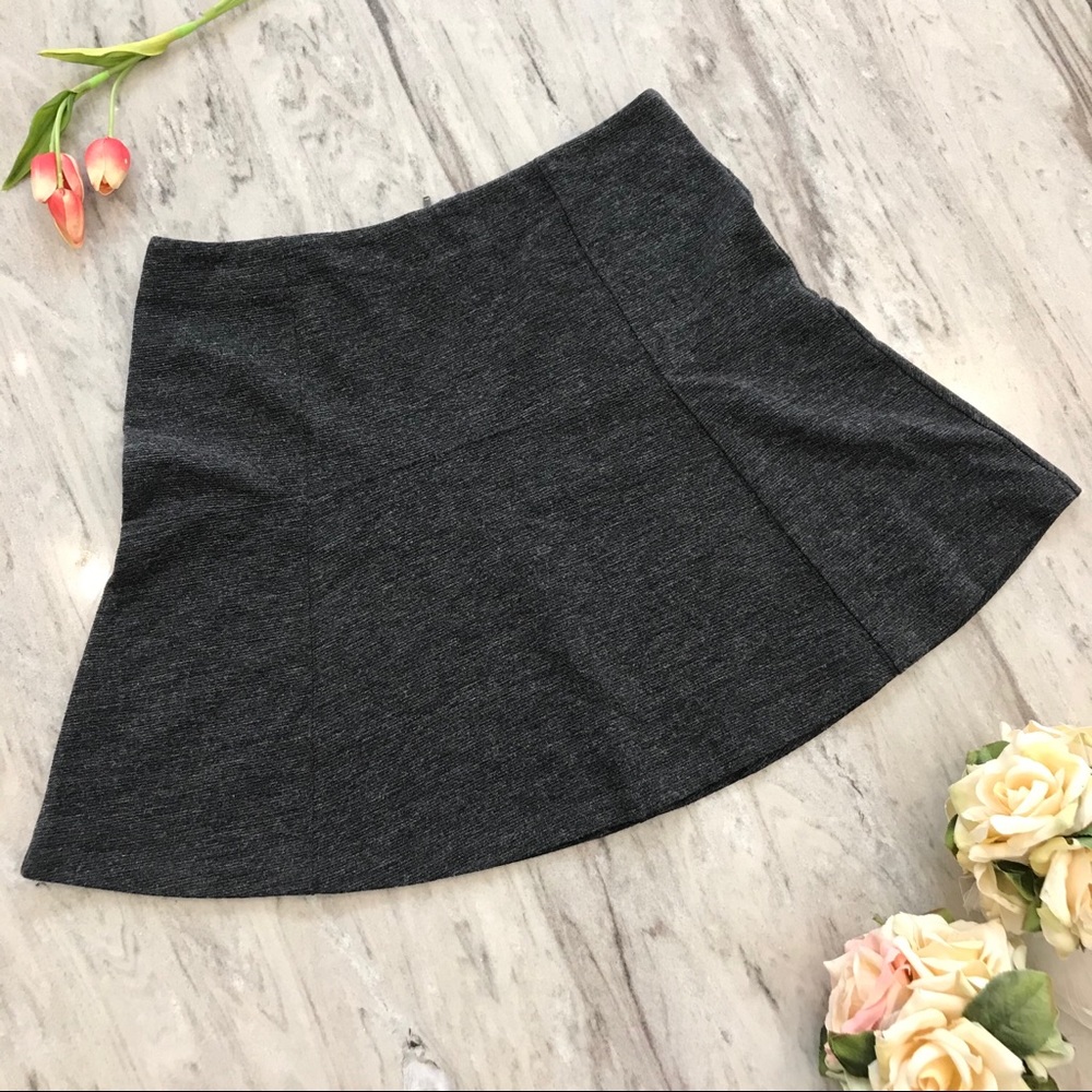 LOFT gray flared skirt